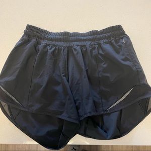 Lululemon Black Lined Running Short Size 6